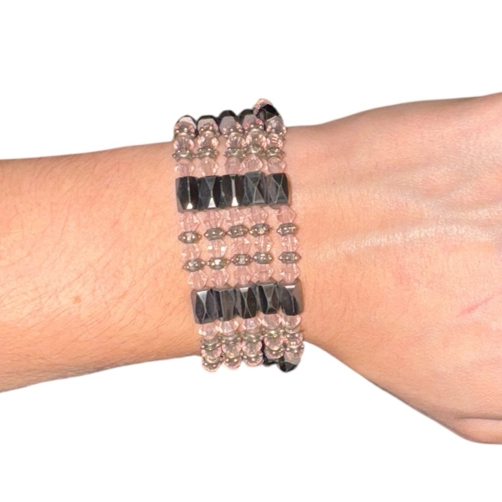 Elegant Black and Pink Beaded Magnetic Bracelet